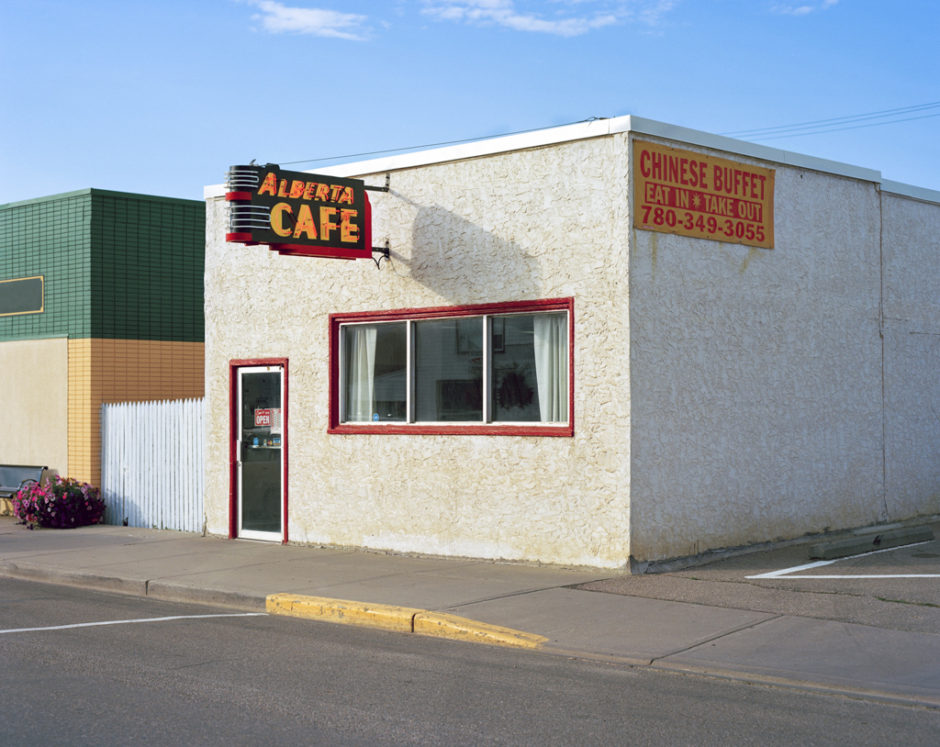 CROWN DITCH & THE PRAIRIE CASTLE: PEOPLE AND TOWNS OF THE CANADIAN WEST