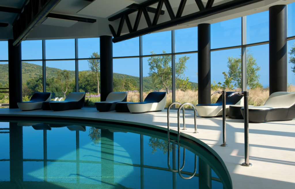 CONTEMPORARY AMBIENCE AT ARGENTARIO RESORT TUSCANY