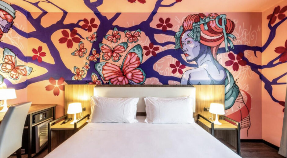 MURALESS HOTEL VERONA: THE ULTIMATE RESIDENCE FOR STREET ART LOVERS